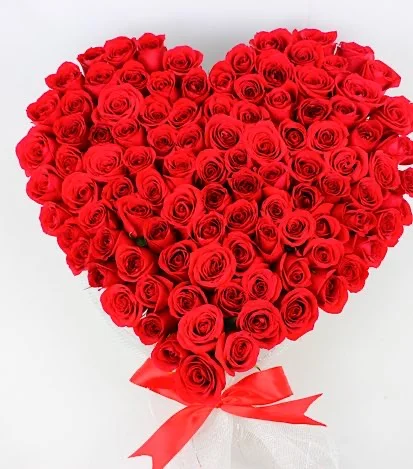 Corazón 100 Rosas. - Arreglo de flores a domicilio 2