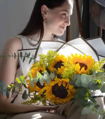 Ramo de Girasoles - Flores a Domicilio