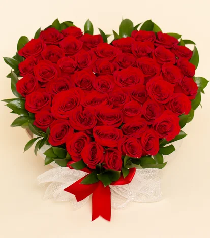 estuche 50 rosas - flores a domicilio 